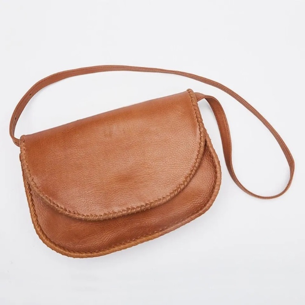 Cleobella Matisse Finsbury Leather Saddle Bag Purse